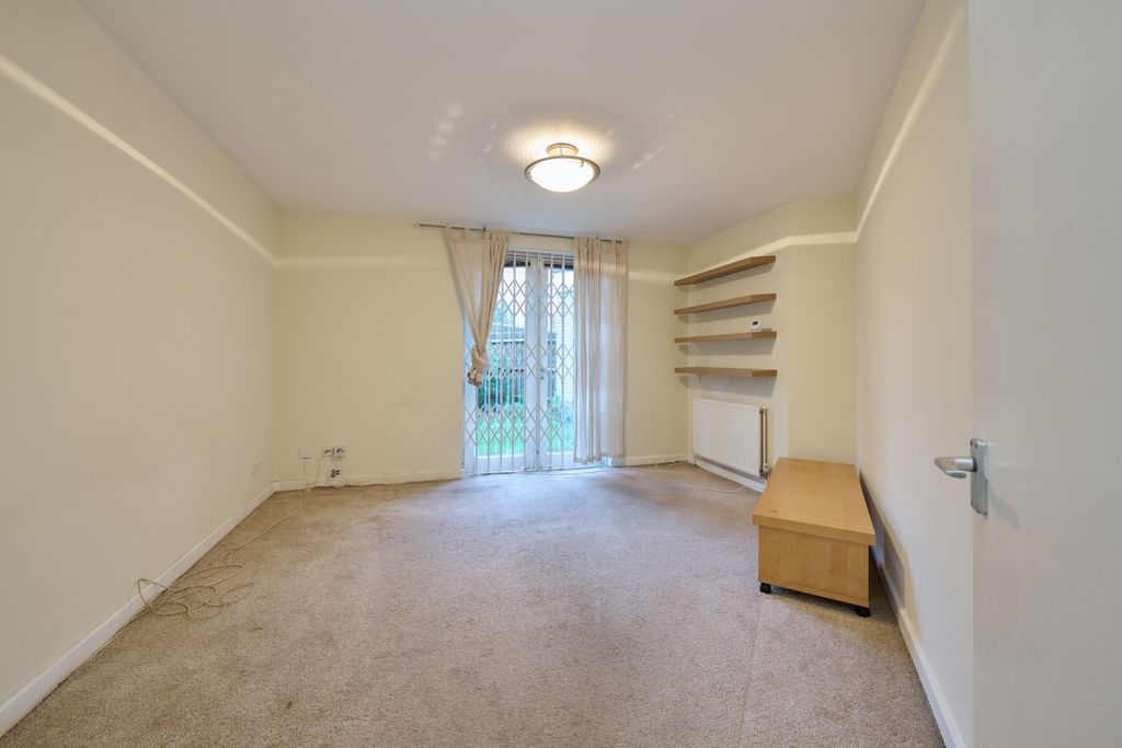 Property photo 2 of 14 Image 1