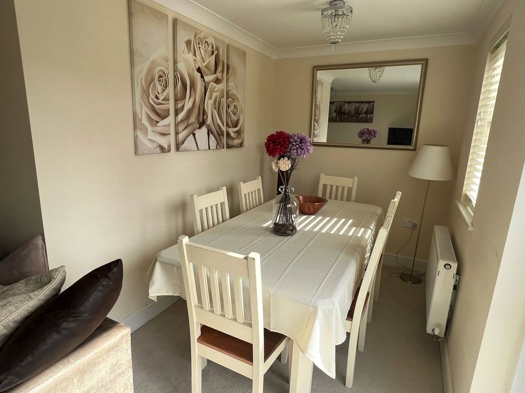 Property photo 3 of 12 Picture No. 04