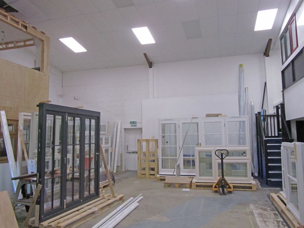 Property photo 2 of 4 17 Ghyll Road Industrial Unit, Heathfield