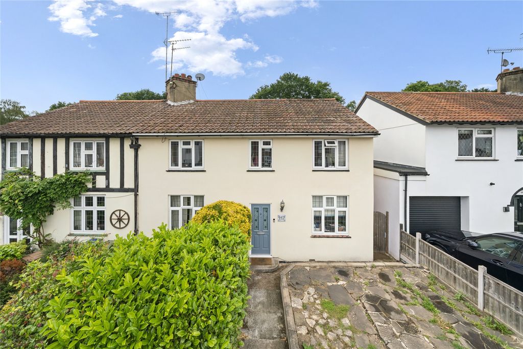 Property photo 1 of 9 External View