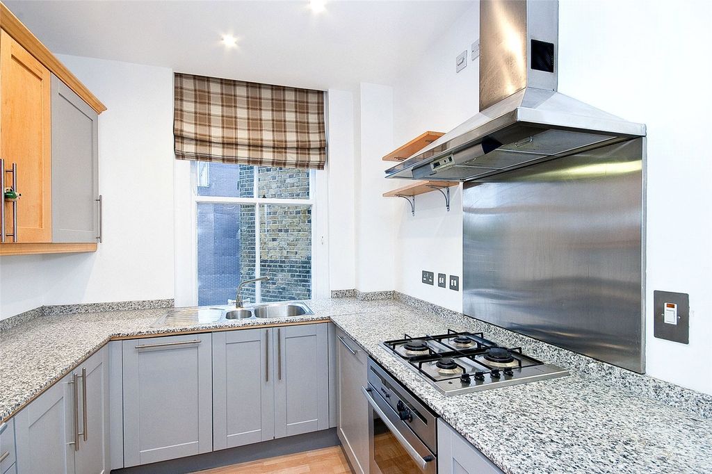 Property photo 2 of 10 Picture 2