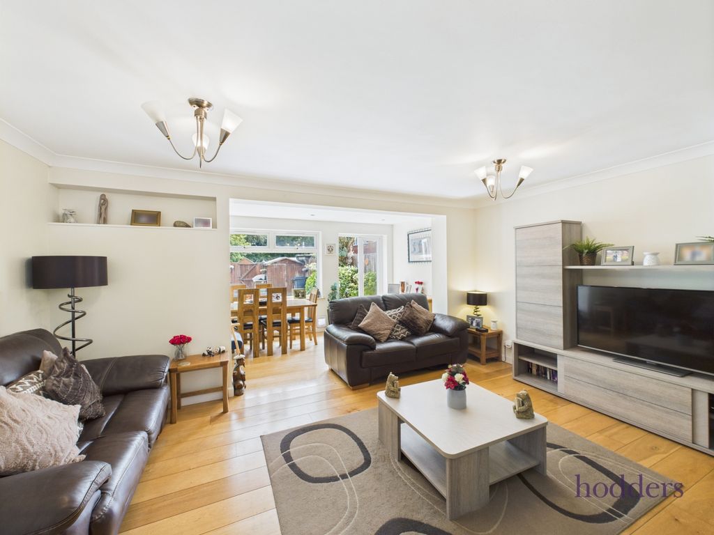Property photo 2 of 16 Picture No. 05