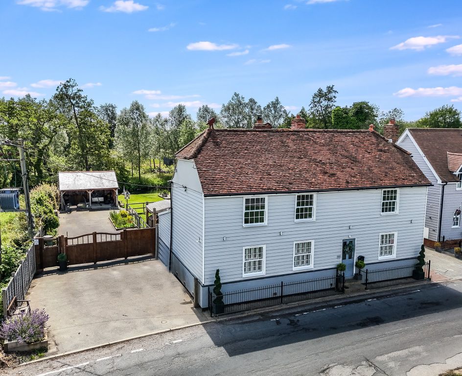 Property photo 1 of 32
