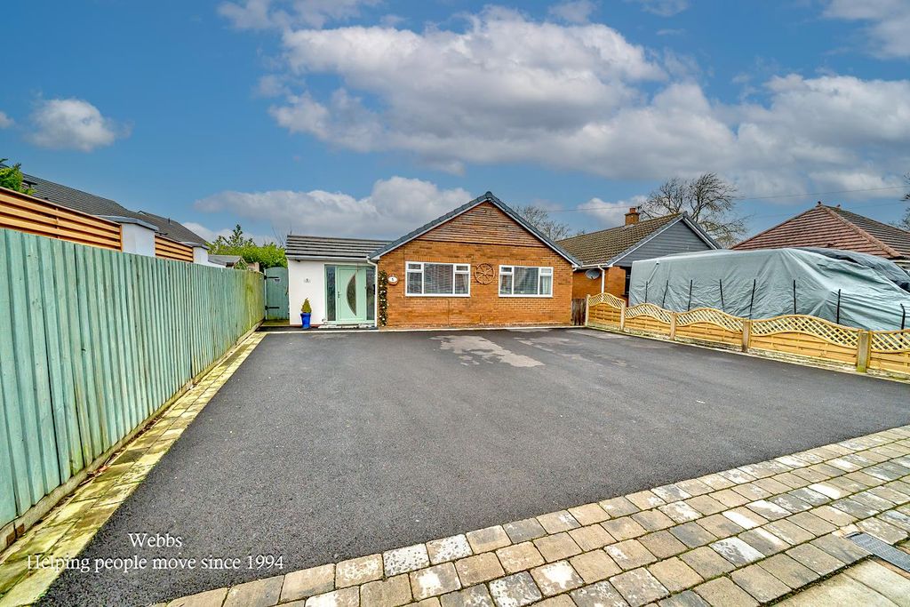 Property photo 1 of 38 Webbs-42.Jpg