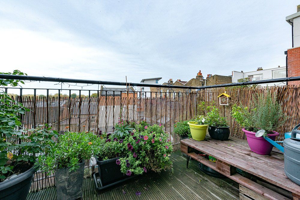 Property photo 3 of 14 Picture No. 19