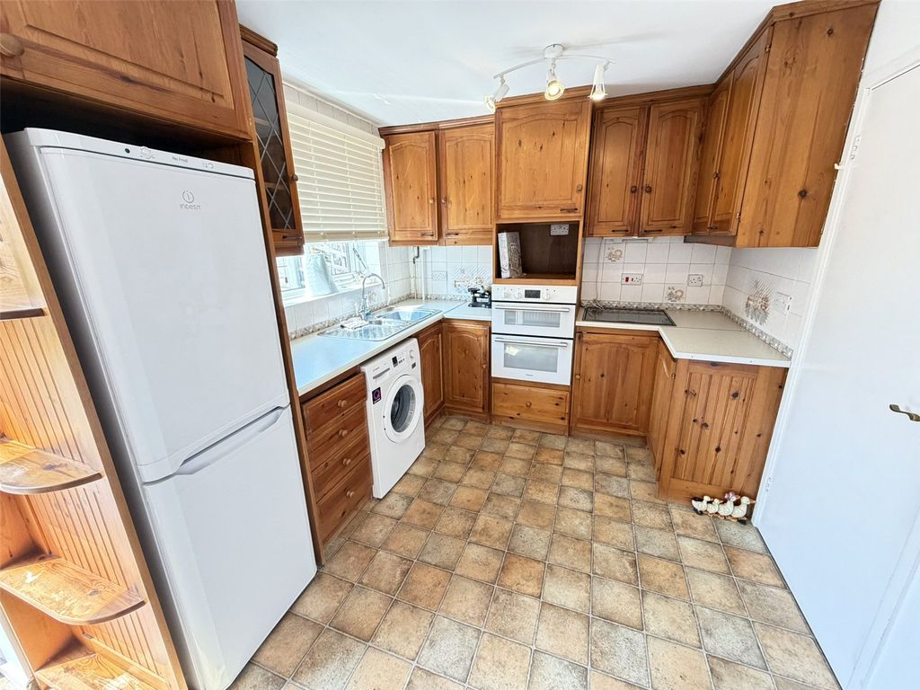 Property photo 2 of 15 Picture No. 01