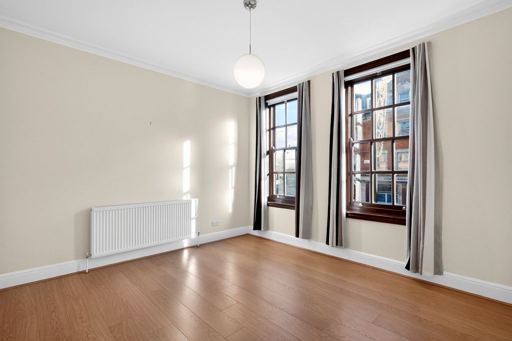 Property photo 1 of 20 Reception Room