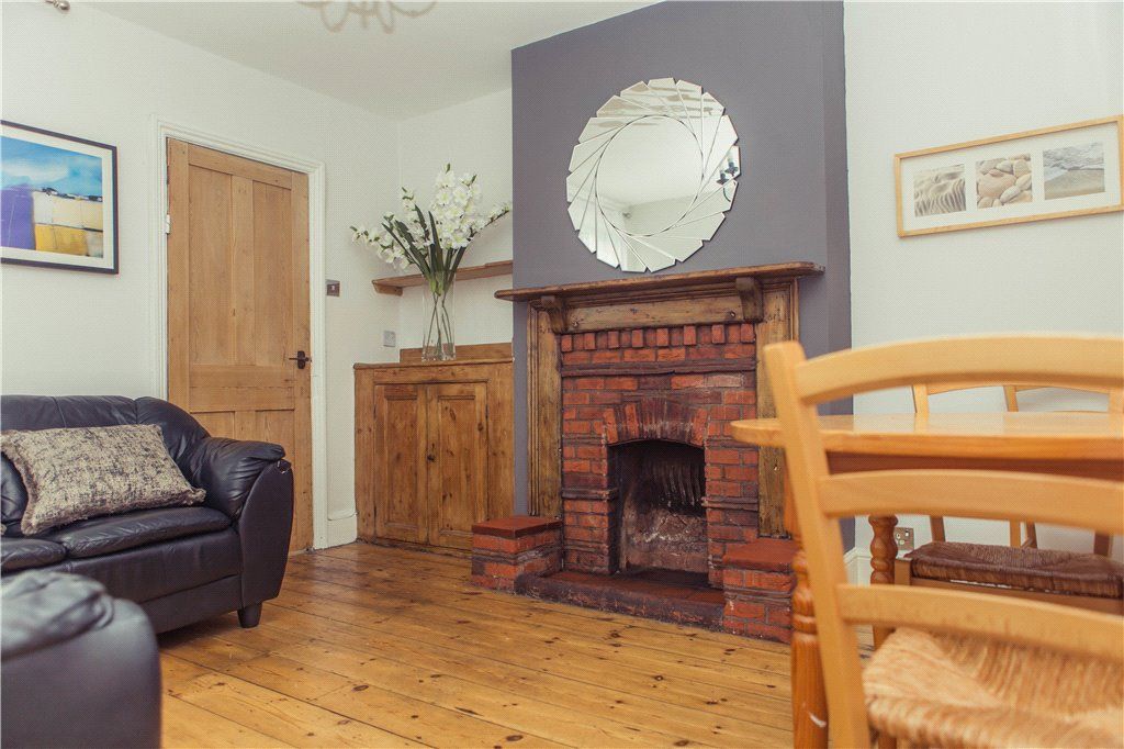 Property photo 1 of 5 Reception