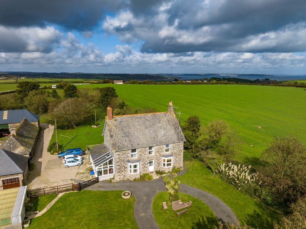 Property photo 1 of 8 Trewothack Farmhouse
