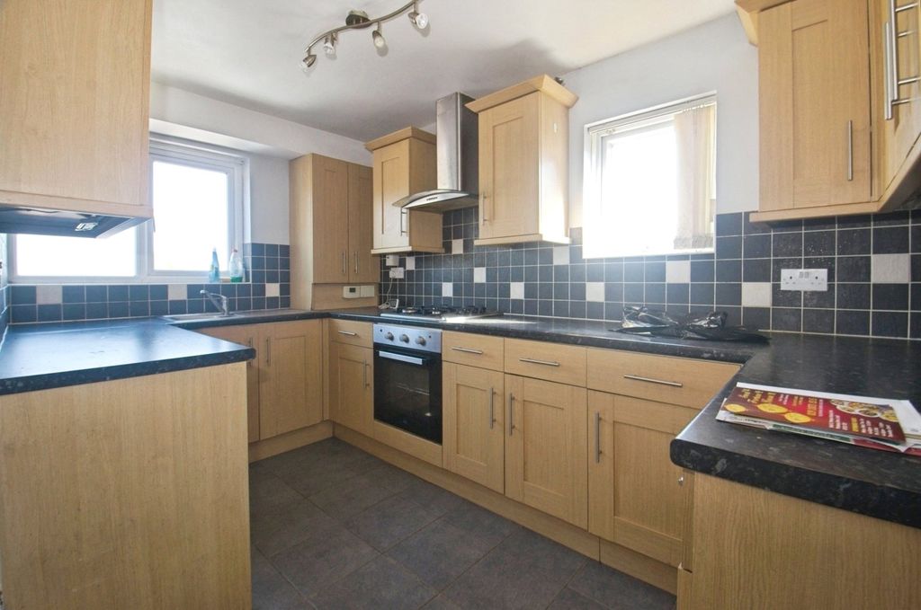 Property photo 3 of 15 Picture No. 03