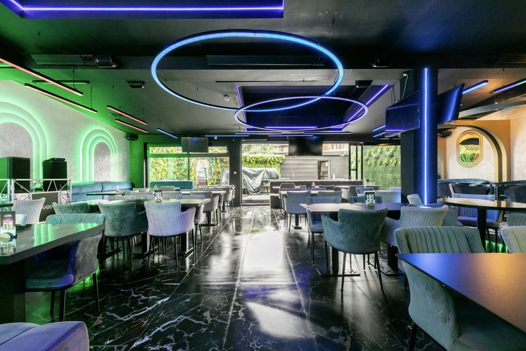 Property photo 3 of 28 662664 Lea Bridge Road 19.Jpg