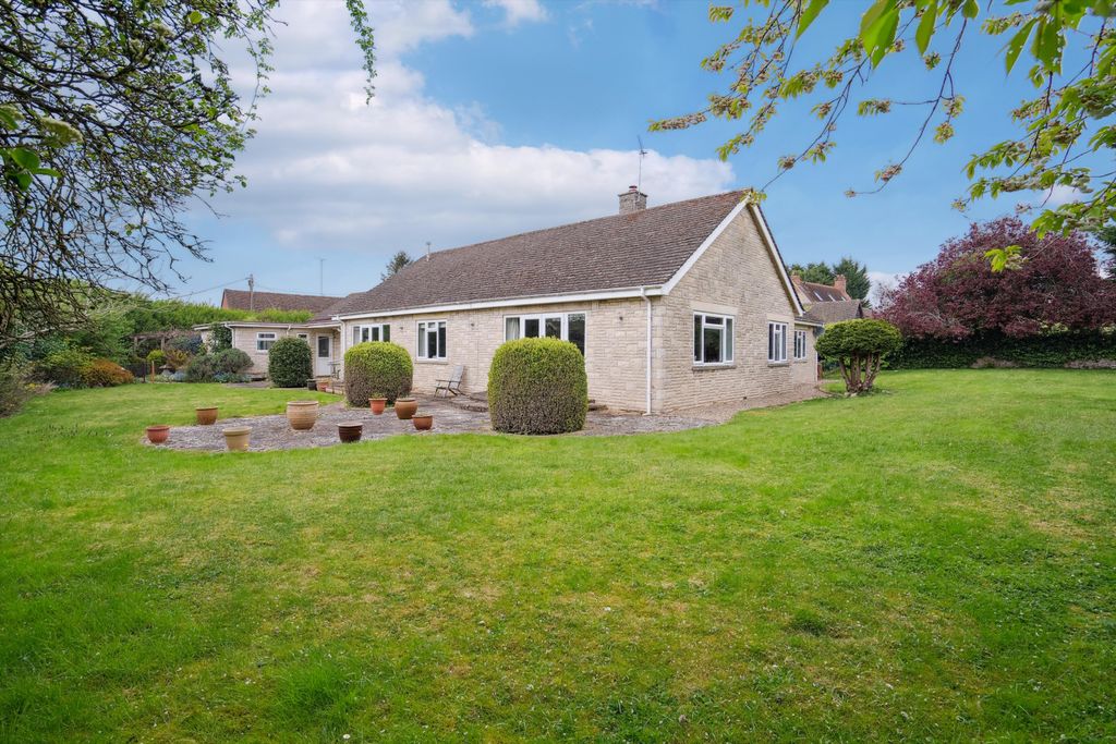 Property photo 1 of 21 Image
