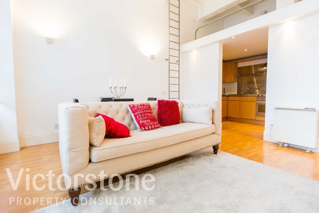 Property photo 2 of 14 1547492