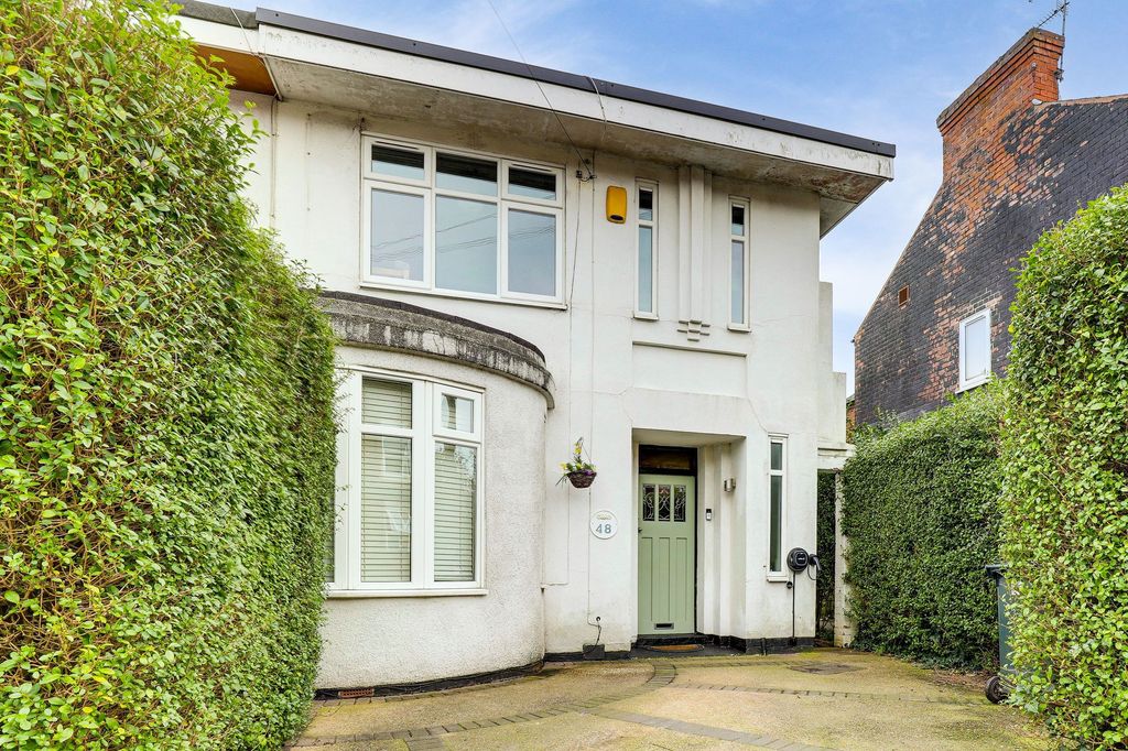 Property photo 1 of 22