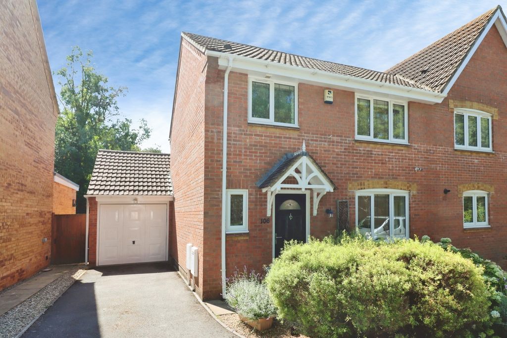 Property photo 1 of 16 Pbox-Img.Jpg