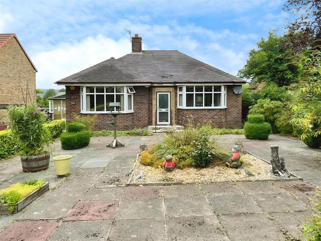 Property photo 1 of 30 Front Aspect