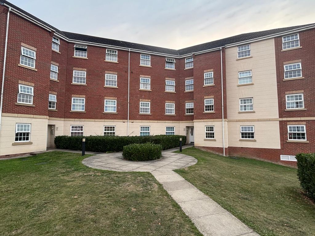 Property photo 1 of 11