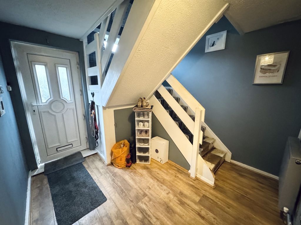 Property photo 2 of 16 Img_1860