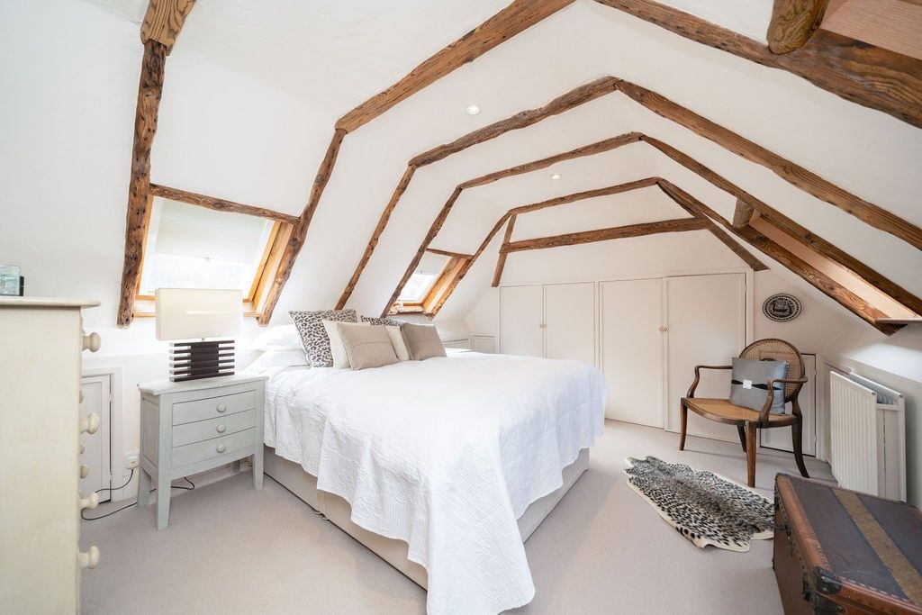 Property photo 2 of 22