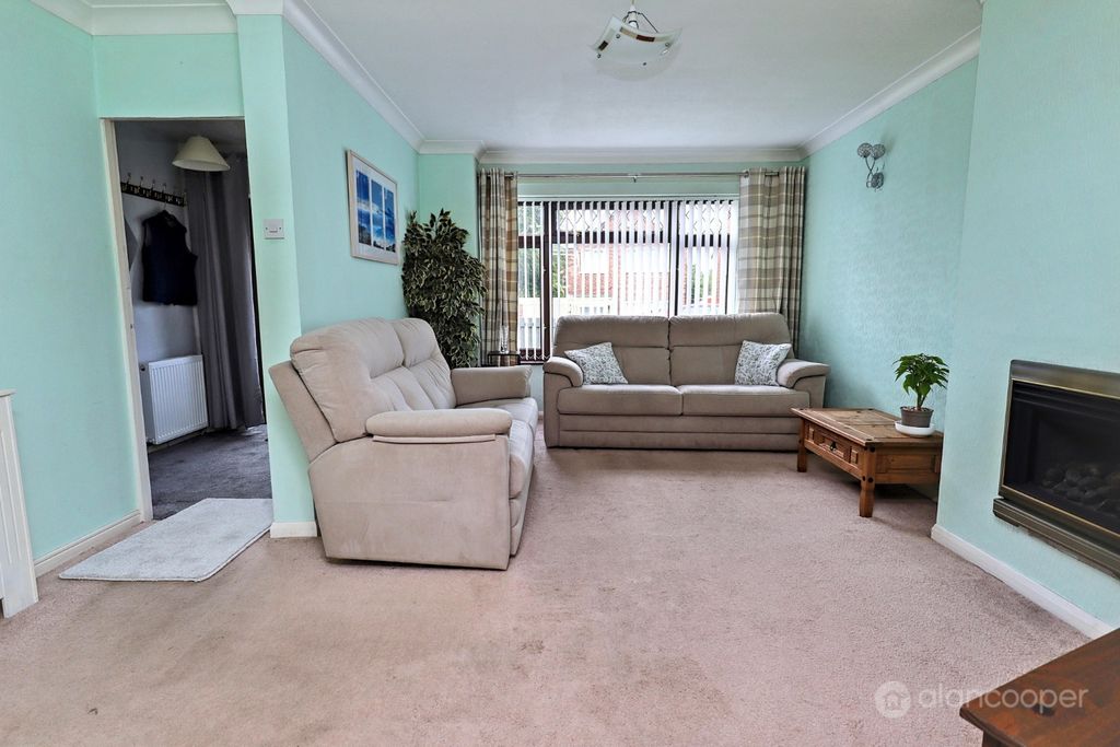 Property photo 3 of 26 5213334