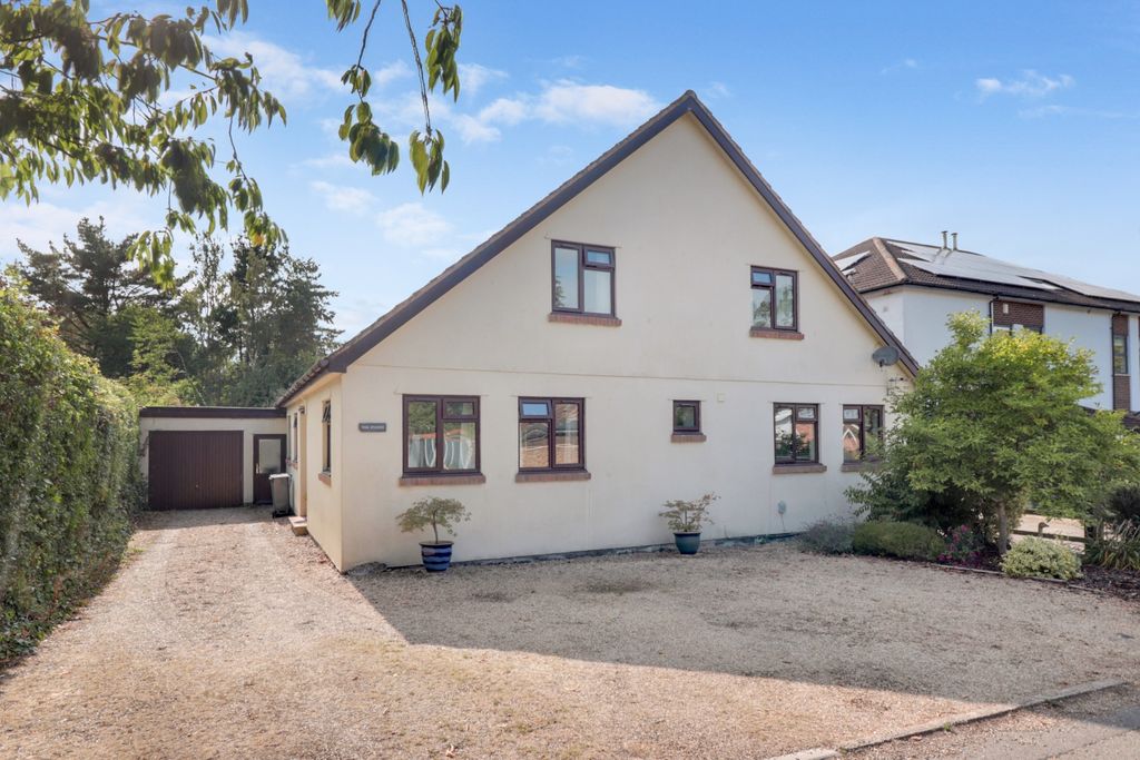Property photo 1 of 16 Front