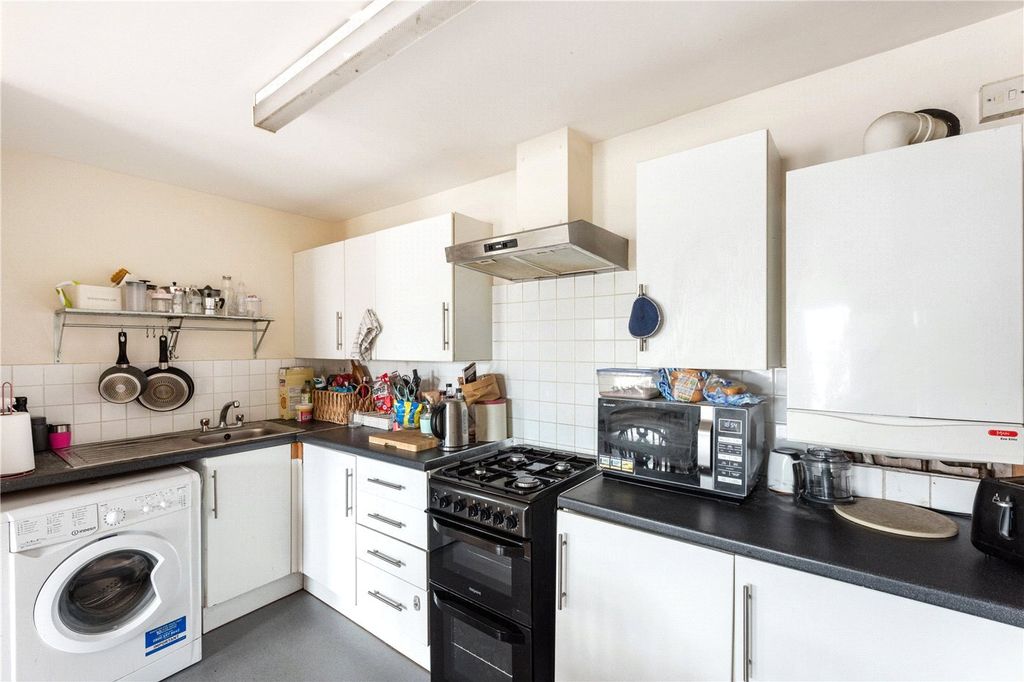 Property photo 2 of 6 Picture No. 03