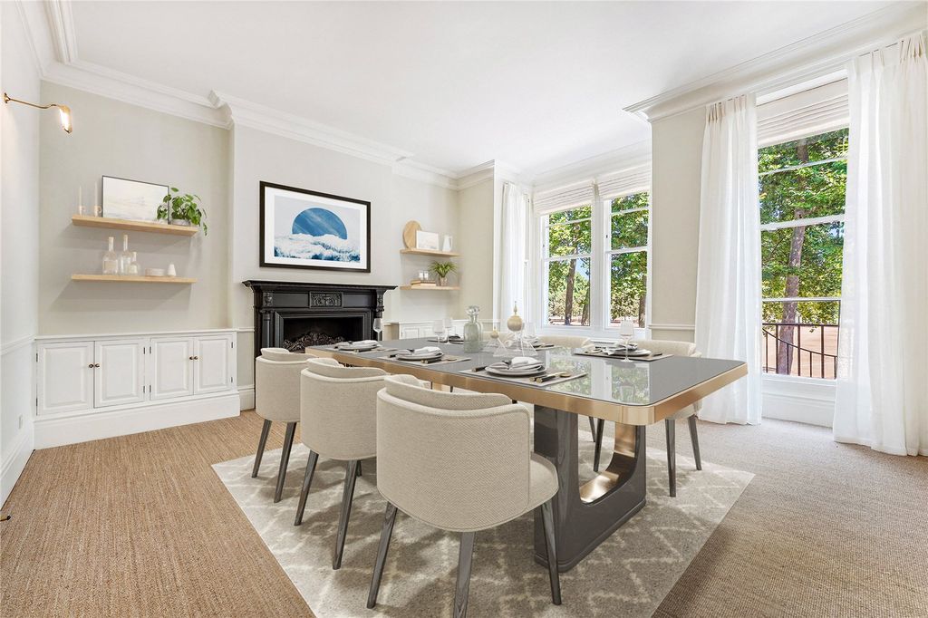 Property photo 2 of 15 Dining Room