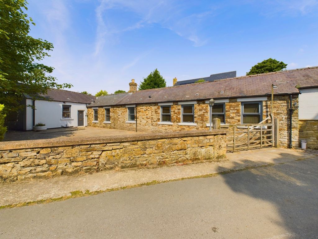 Property photo 1 of 43
