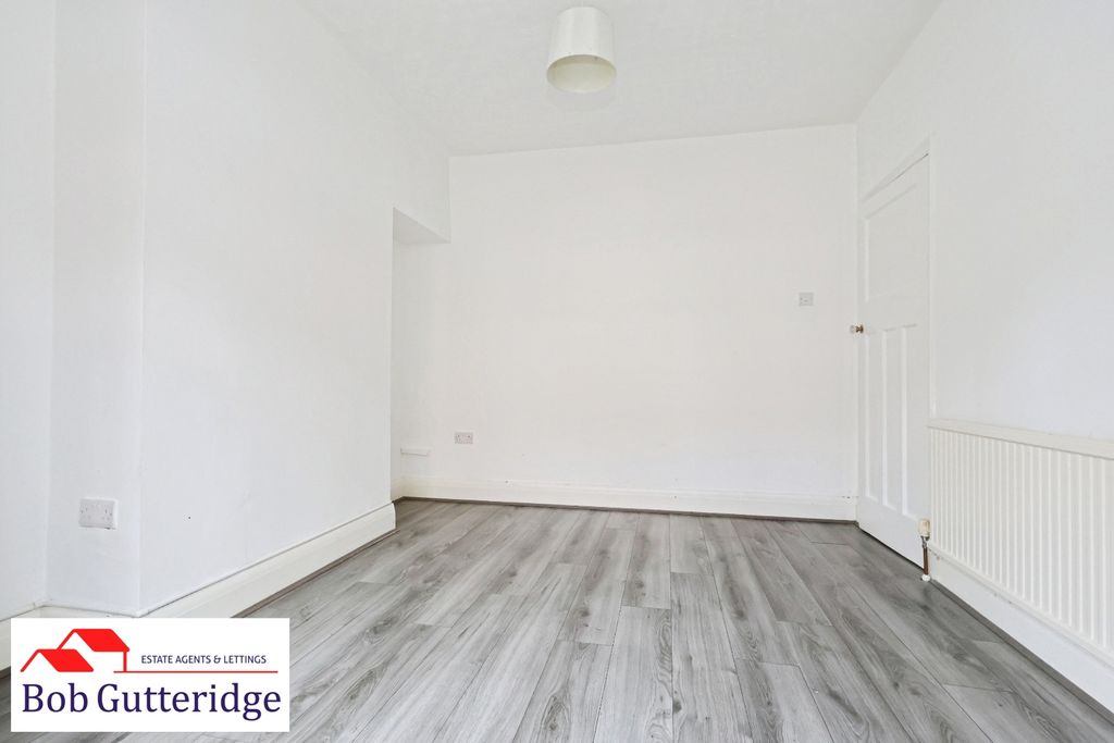Property photo 3 of 21 Bay Fronted Sitting Room