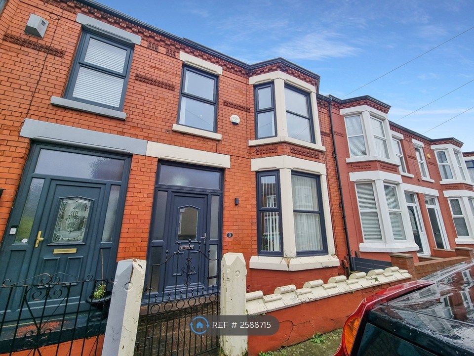 Property photo 2 of 10