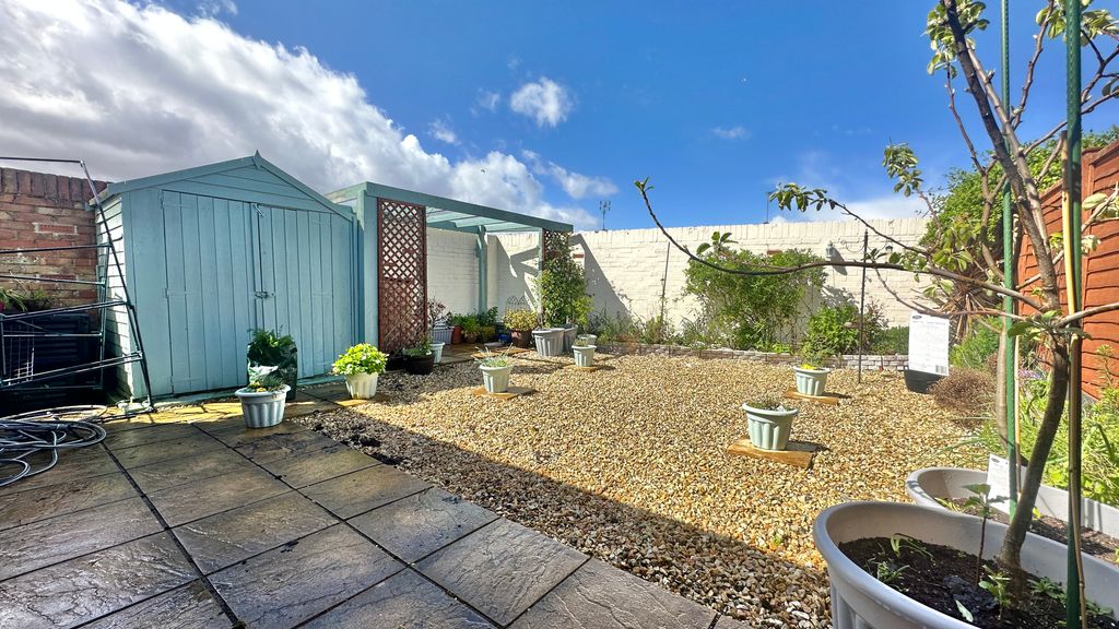 Property photo 2 of 20 Img_8169