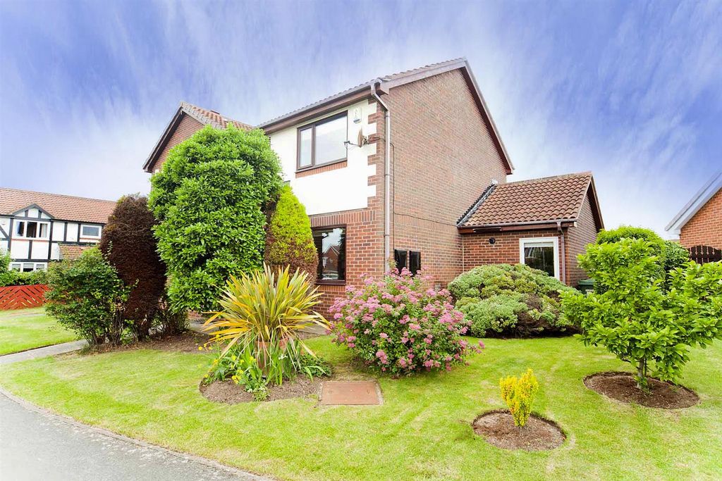 Property photo 1 of 23