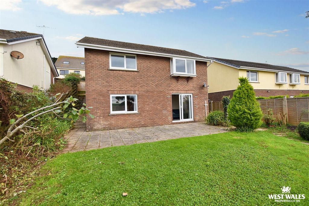Property photo 1 of 22 17.Jpg