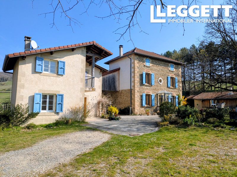 Property photo 1 of 10