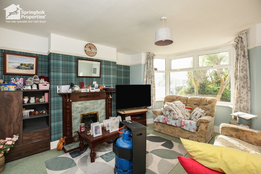 Property photo 2 of 19 Image 1