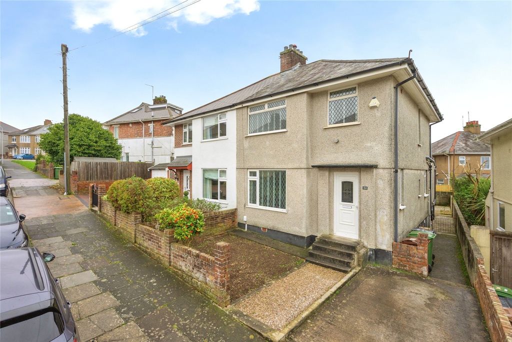 Property photo 2 of 17 Picture No. 23