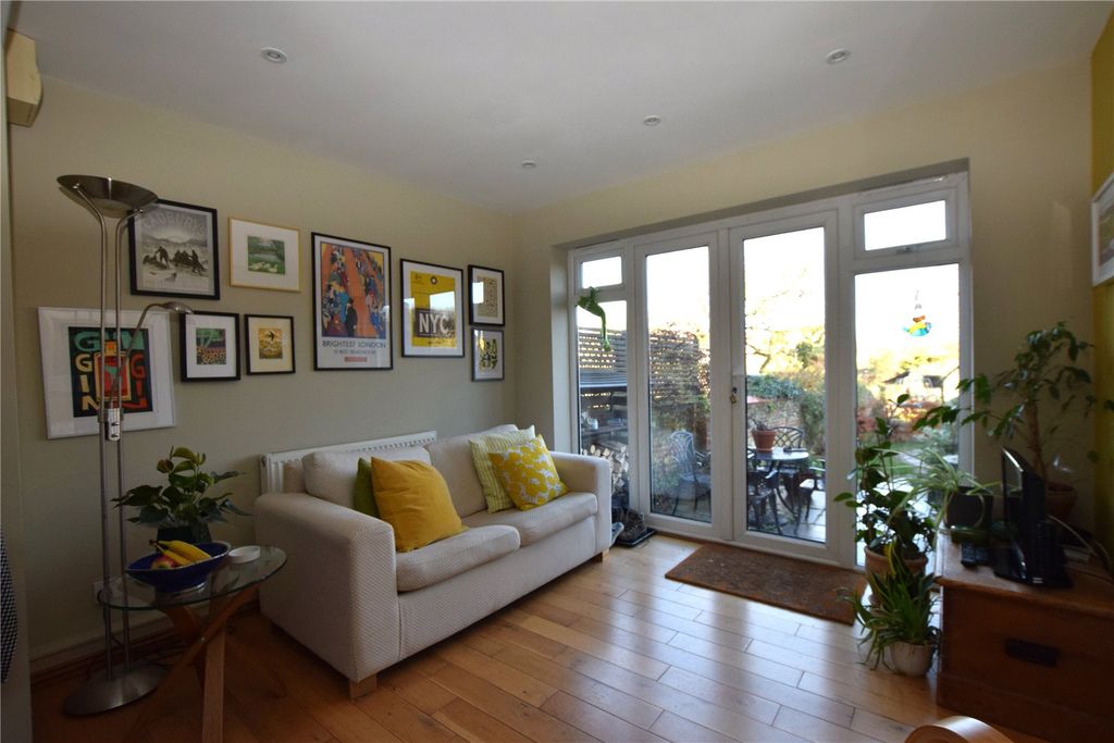 Property photo 3 of 17 Picture No. 92