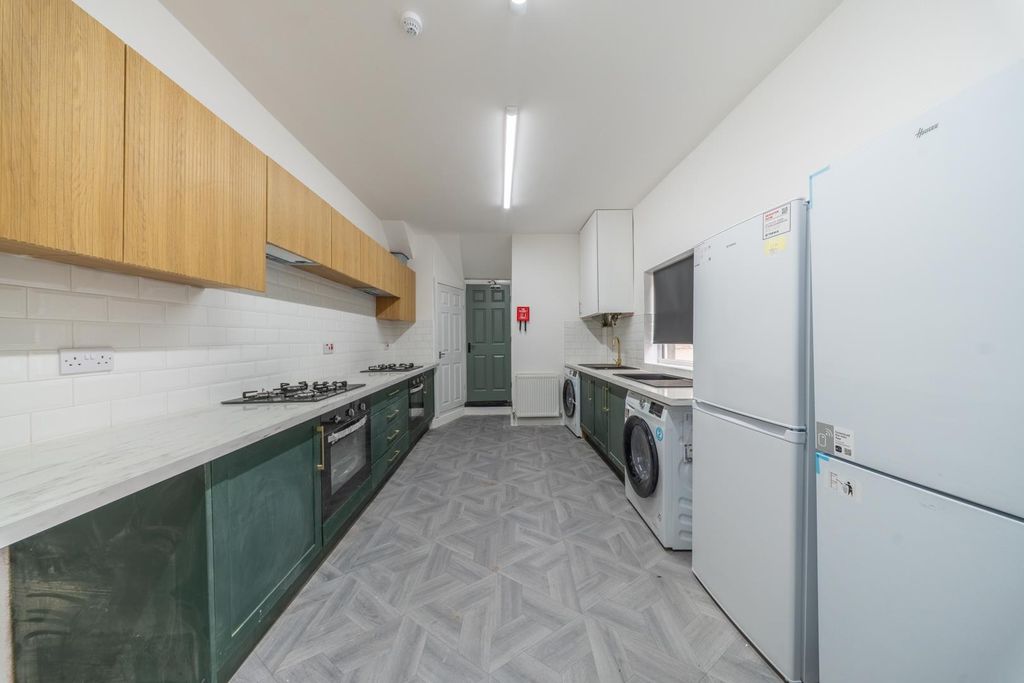 Property photo 3 of 3 Communal Kitchen Area