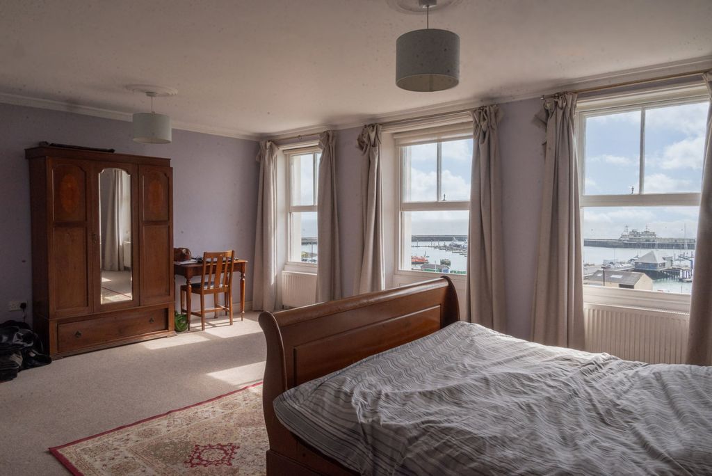 Additional image 15 of 9 bed terraced house for saleNelson Crescent, Ramsgate CT11