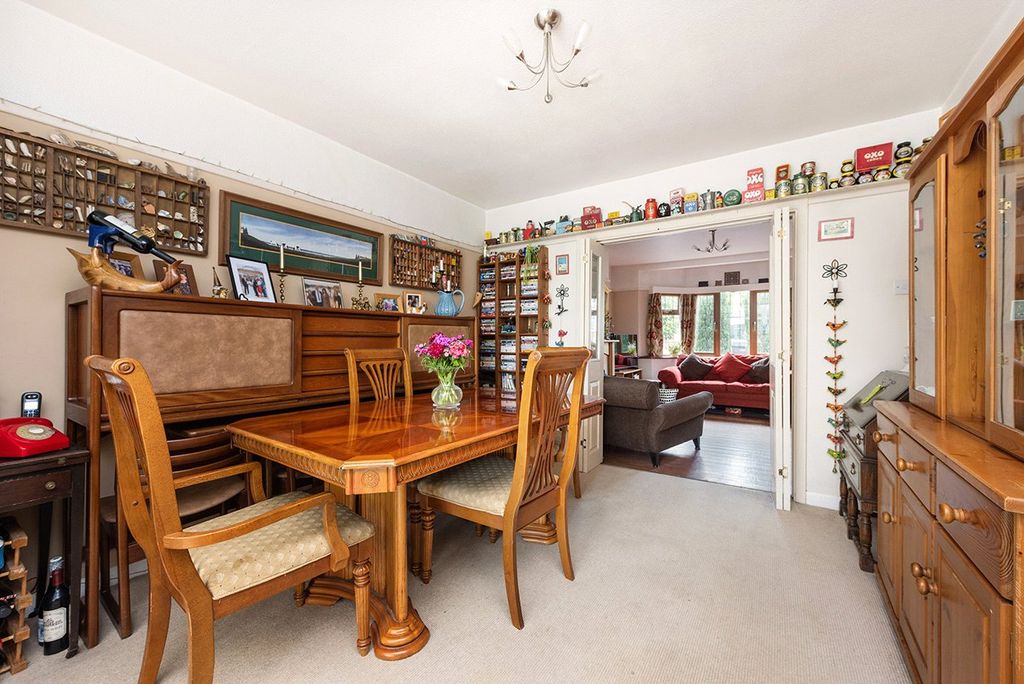 Property photo 3 of 17 Picture No. 11