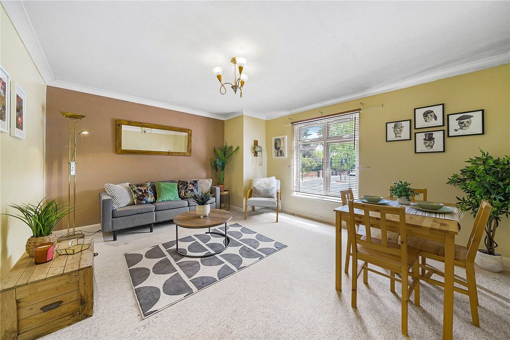 Property photo 1 of 10 Picture No. 04