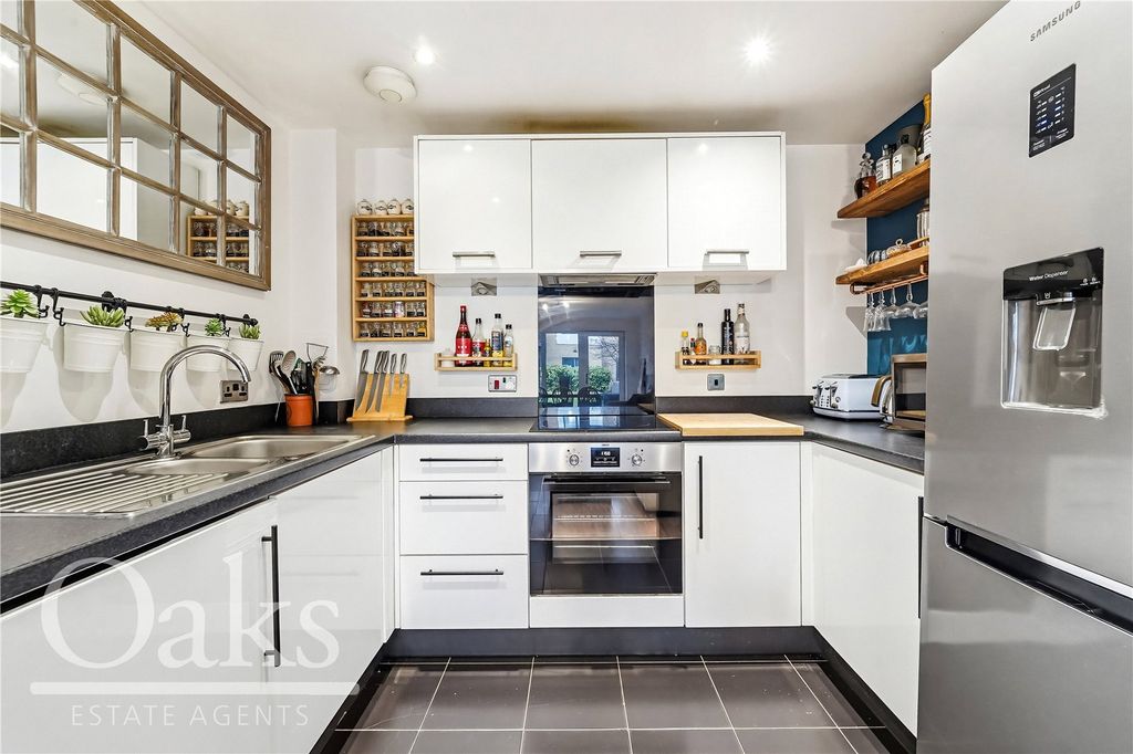 Property photo 3 of 7 Picture No. 05