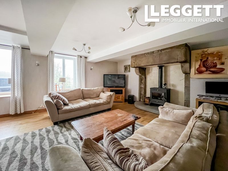 Property photo 3 of 10