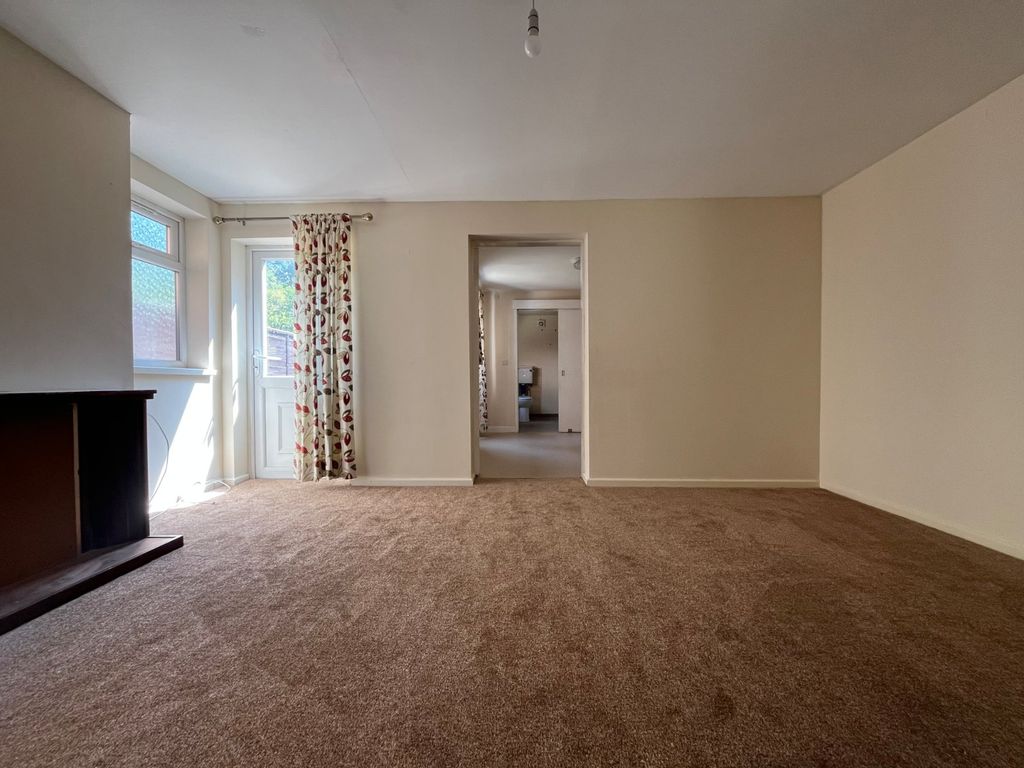 Property photo 2 of 24 Picture No. 20