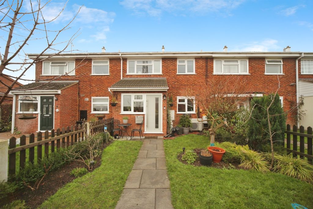 Property photo 1 of 12