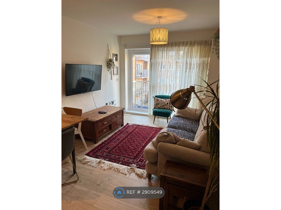 Property photo 3 of 19