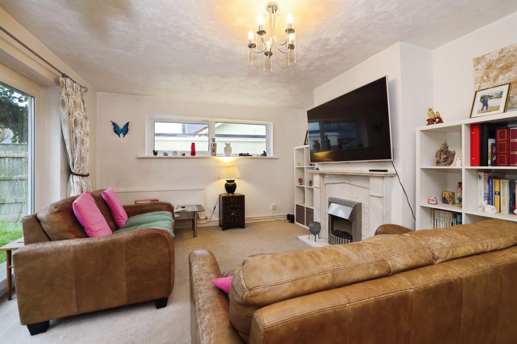 Property photo 3 of 15