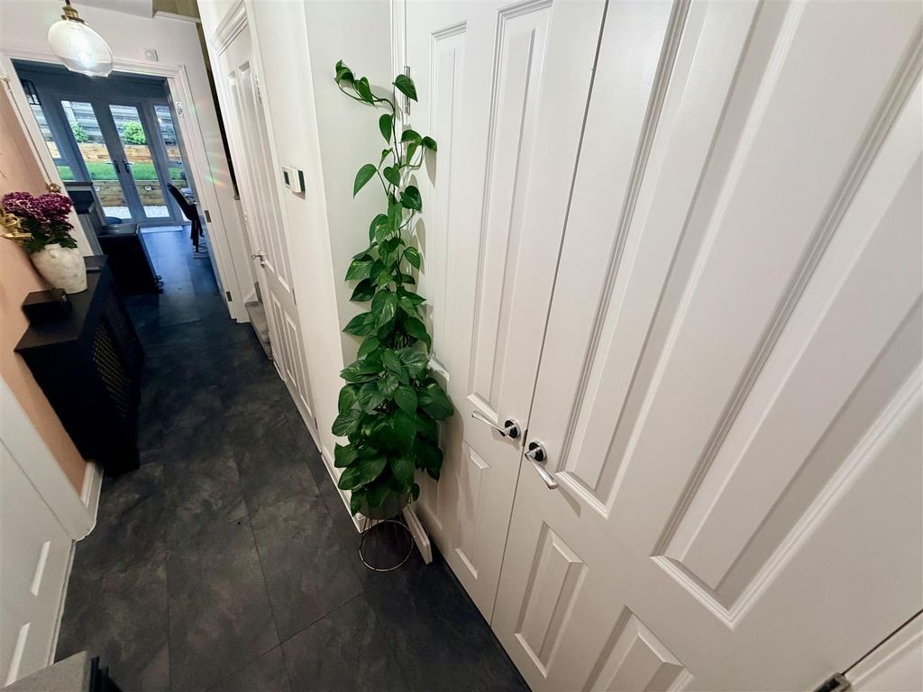 Property photo 2 of 24 Img_0667.Jpeg