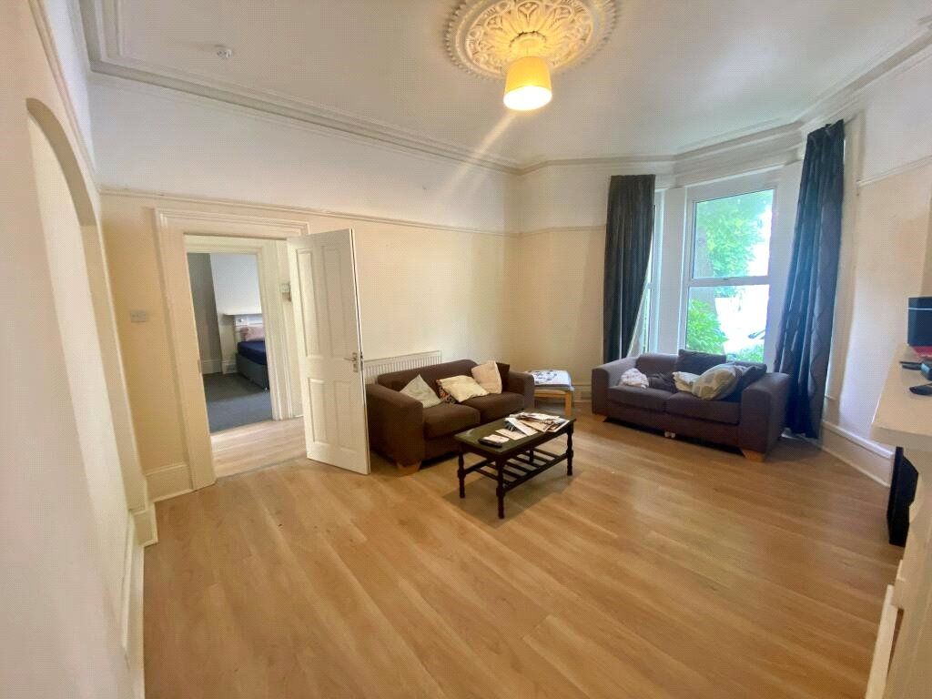 Property photo 2 of 18 Picture No. 03