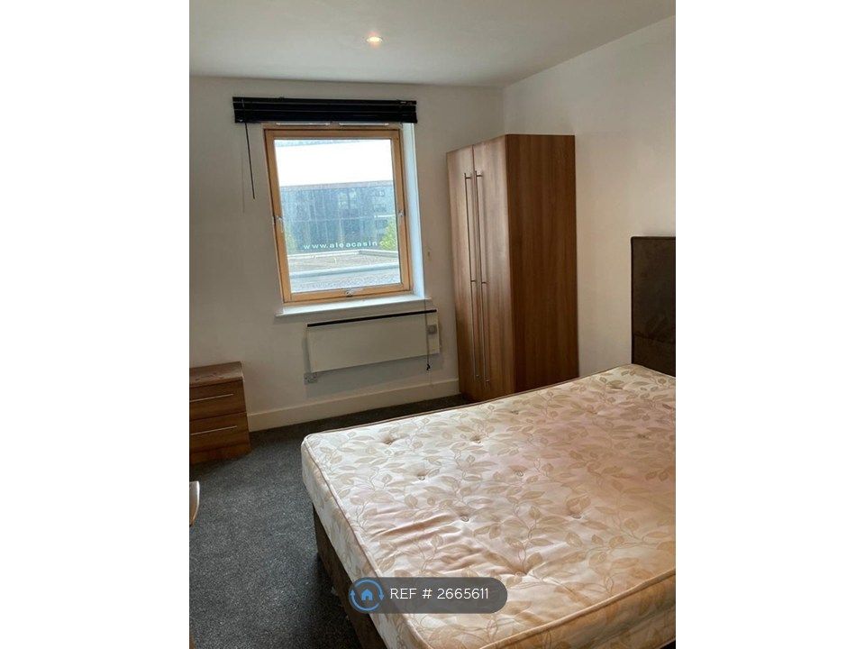 Property photo 2 of 6